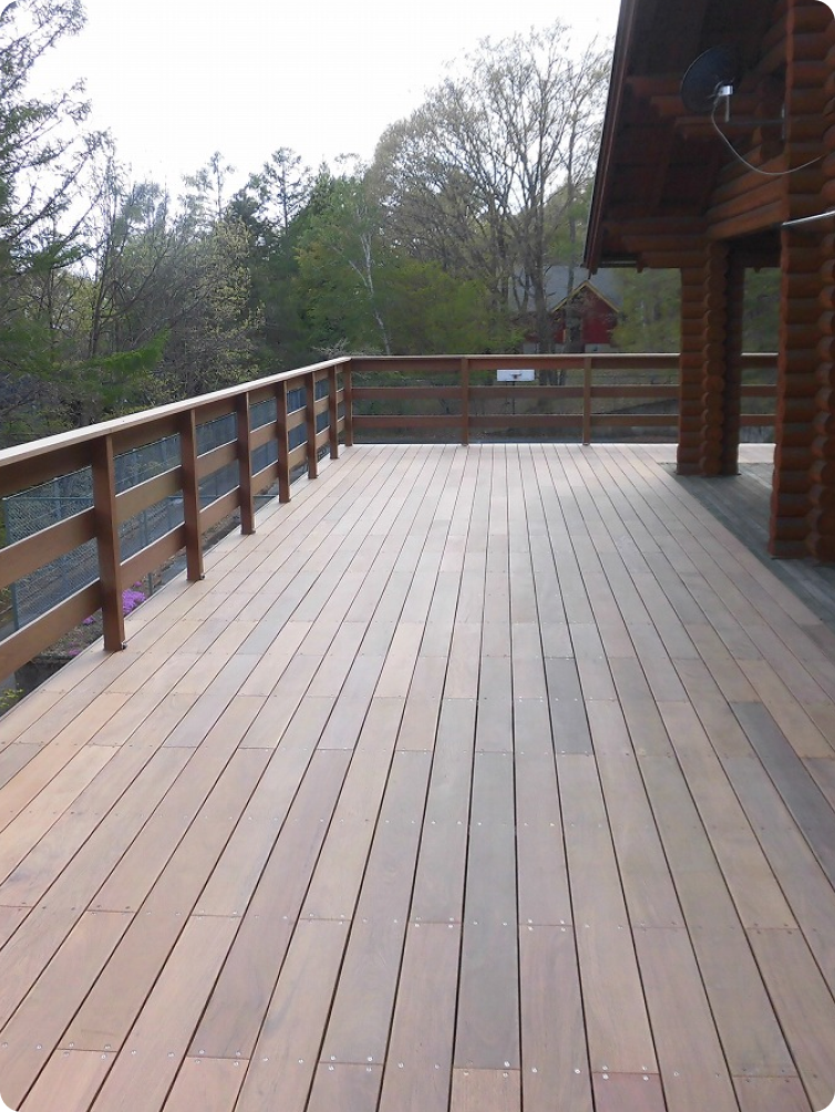 山梨県小淵沢 ウッドデッキ工事(イペ) 個人住宅